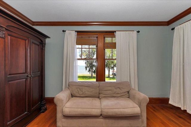 405 LAKESHORE DRIVE, Leesburg, FL 34748