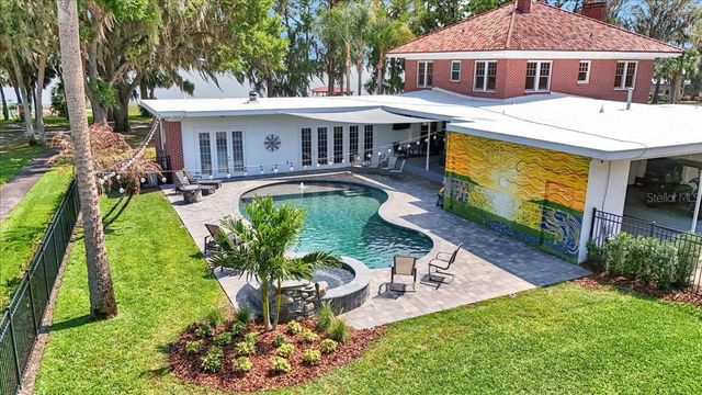 405 LAKESHORE DRIVE, Leesburg, FL 34748