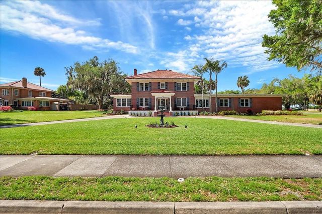 405 LAKESHORE DRIVE, Leesburg, FL 34748