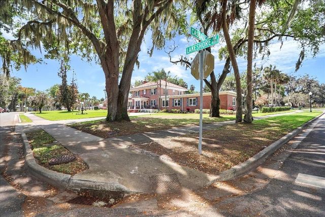 405 LAKESHORE DRIVE, Leesburg, FL 34748