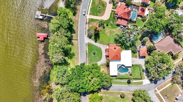 405 LAKESHORE DRIVE, Leesburg, FL 34748