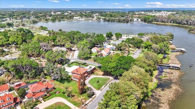 405 LAKESHORE DRIVE, Leesburg, FL 34748