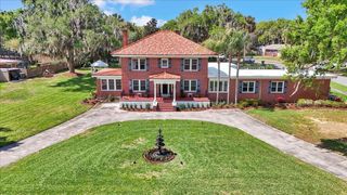 405 LAKESHORE DRIVE, Leesburg, FL 34748