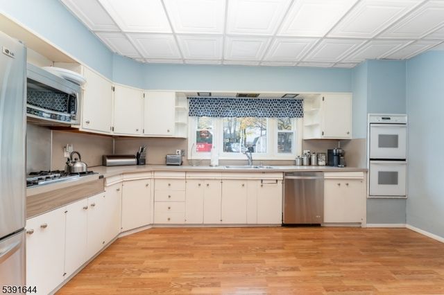 21 East Main Street, High Bridge Boro, NJ 08829