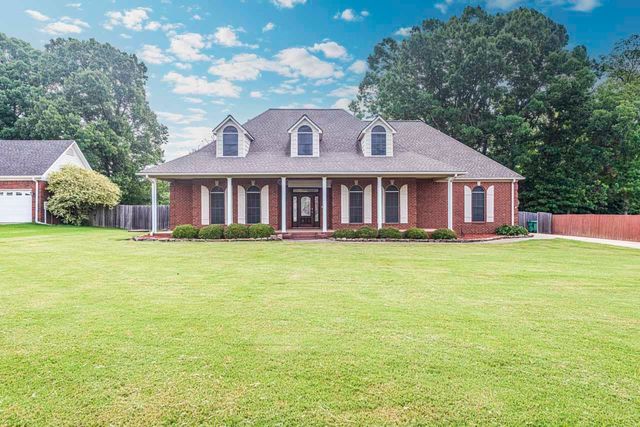 446 WINDCHASE DR, Munford, TN 38058