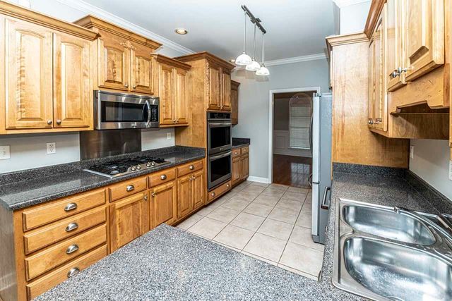 446 WINDCHASE DR, Munford, TN 38058