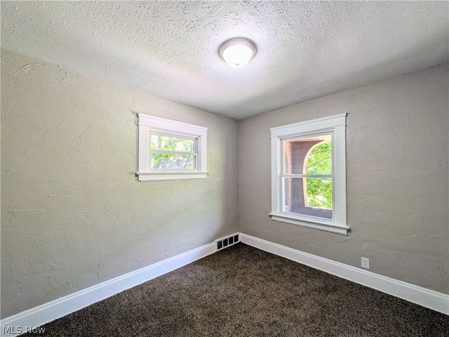12905 Griffing Avenue, Cleveland, OH 44120