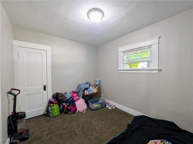 12905 Griffing Avenue, Cleveland, OH 44120