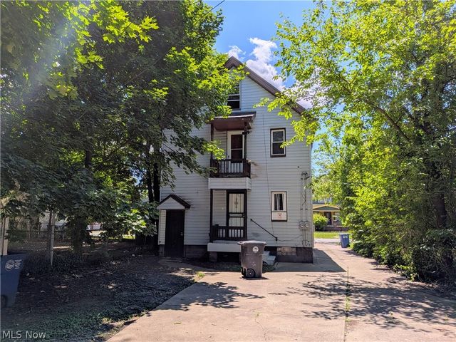 12905 Griffing Avenue, Cleveland, OH 44120