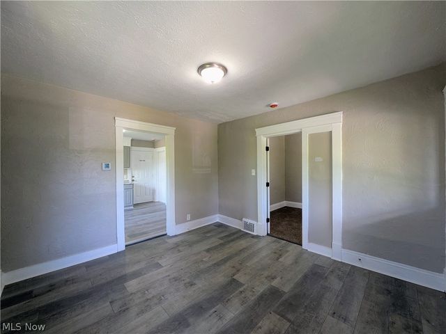 12905 Griffing Avenue, Cleveland, OH 44120