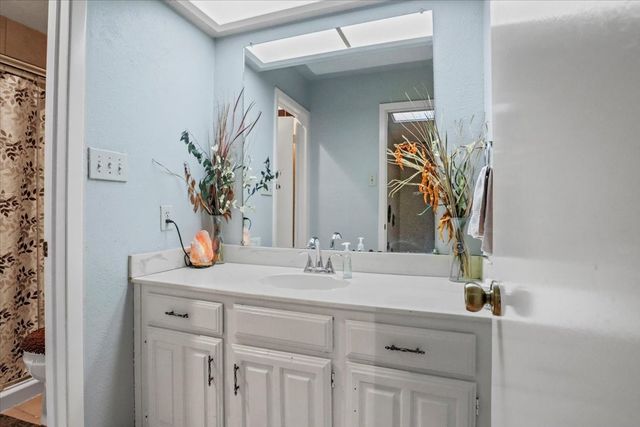 2818 Ursa Circle, Garland, TX 75044