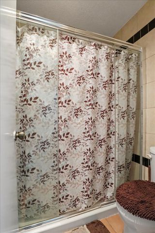 2818 Ursa Circle, Garland, TX 75044