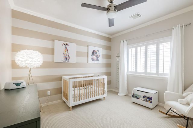 7515 Shady Villa Walk, Houston, TX 77055