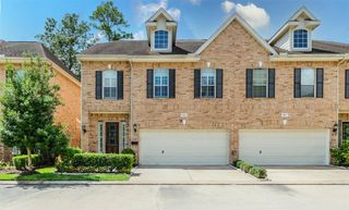 7515 Shady Villa Walk, Houston, TX 77055