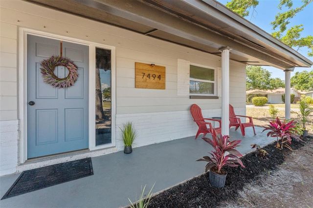 7494 7TH STREET N, St Petersburg, FL 33702