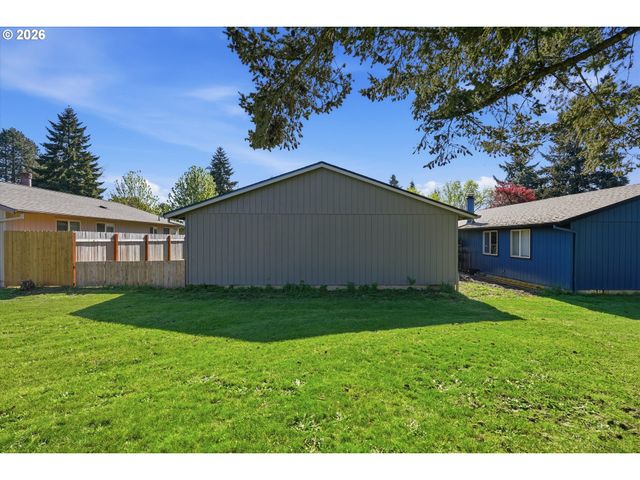 283 Nw 182ND Ave, Beaverton, OR 97006