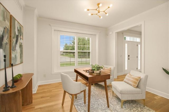 1854 NE Park Ridge Drive, Lee's Summit, MO 64064