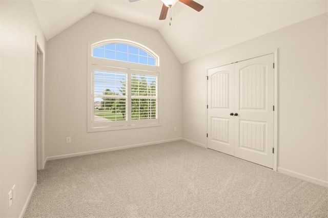 1854 NE Park Ridge Drive, Lee's Summit, MO 64064
