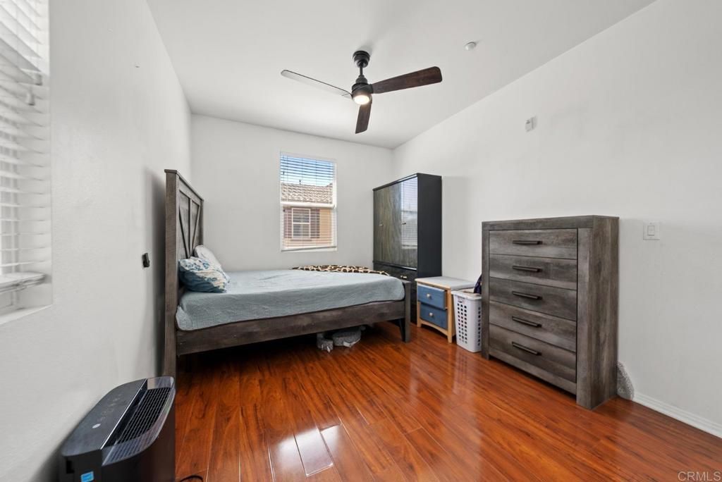 Image 25 of property listing at 4300 Newton Avenue 8, San Diego, CA 92113