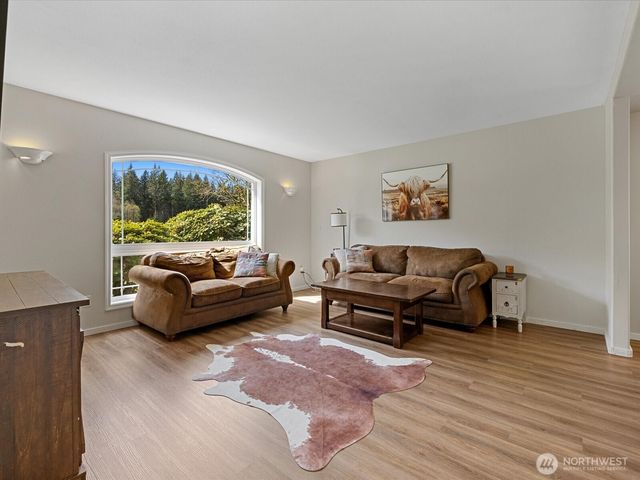 23309 121st Avenue NE, Arlington, WA 98223