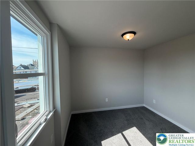 28 South Jefferson Street, Allentown City, PA 18102