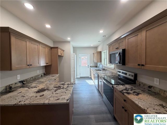 28 South Jefferson Street, Allentown City, PA 18102
