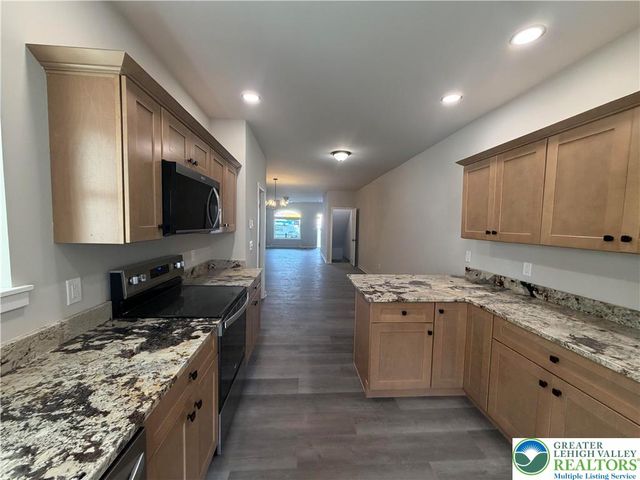 28 South Jefferson Street, Allentown City, PA 18102