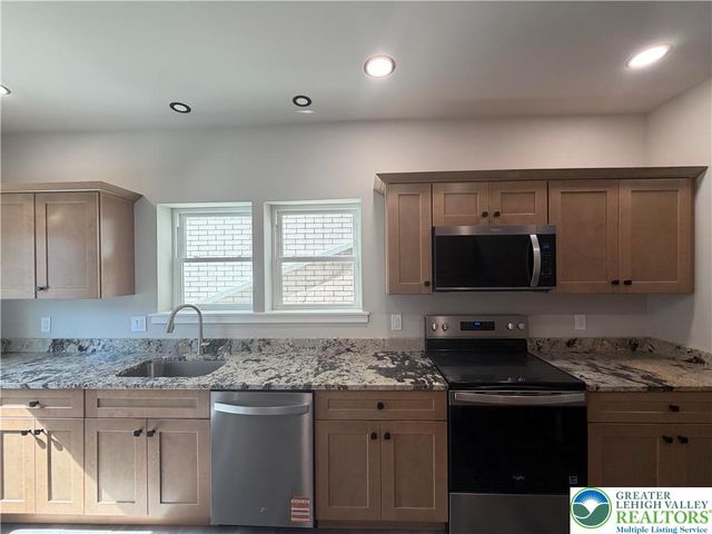 28 South Jefferson Street, Allentown City, PA 18102