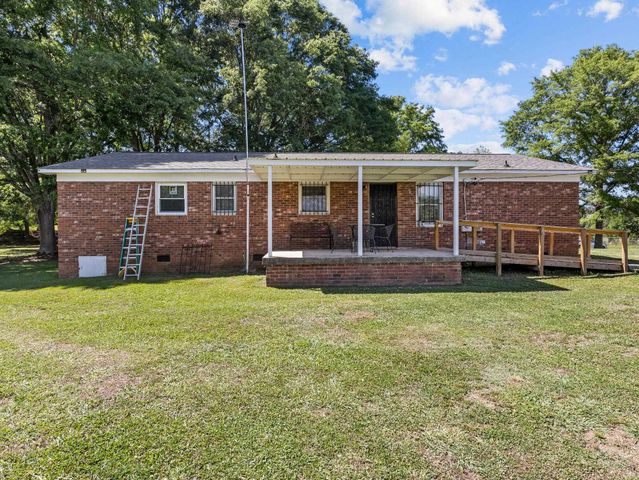 146 Gaston Shoals Road, Gaffney, SC 29341