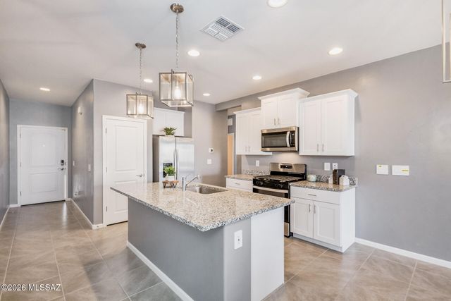 4799 E Greenway Wash Drive, Tucson, AZ 85706