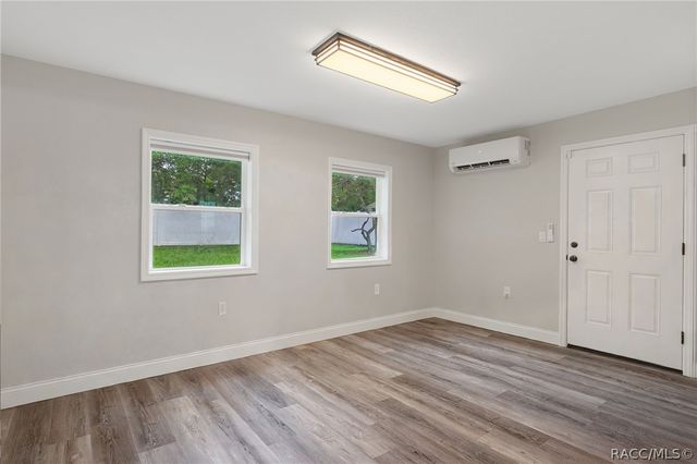 16 S Jefferson Street, Beverly Hills, FL 34465