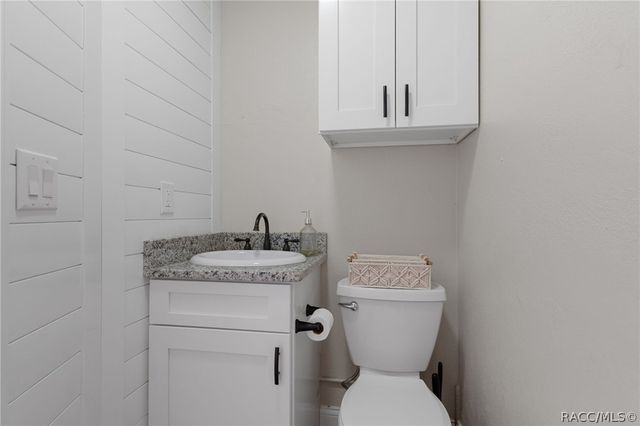 16 S Jefferson Street, Beverly Hills, FL 34465
