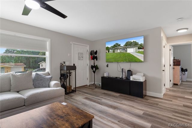 16 S Jefferson Street, Beverly Hills, FL 34465
