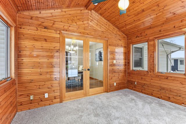 10833 Toledo Avenue S, Bloomington, MN 55437