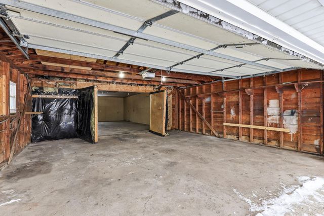 10833 Toledo Avenue S, Bloomington, MN 55437