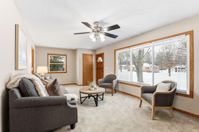 10833 Toledo Avenue S, Bloomington, MN 55437