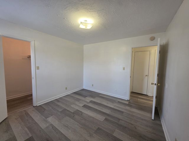 386 Elaine Dr, Clarksville, TN 37042