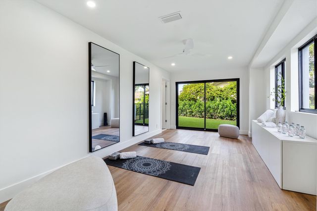 4456 Hickory Drive, Palm Beach Gardens, FL 33418