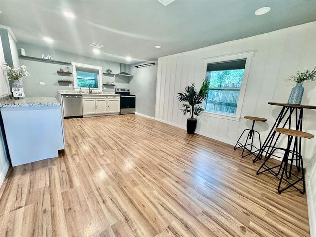 520 SE 5TH STREET, Williston, FL 32696