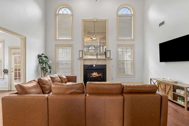 1202 Persimmon Way, Mcdonough, GA 30252