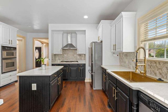1202 Persimmon Way, Mcdonough, GA 30252