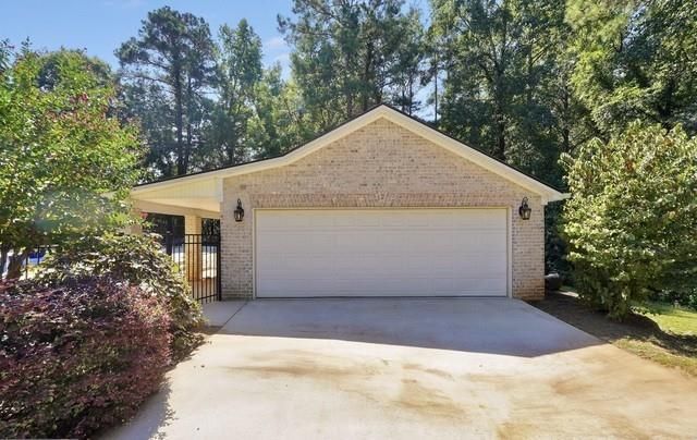 1202 Persimmon Way, Mcdonough, GA 30252