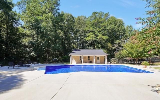 1202 Persimmon Way, Mcdonough, GA 30252