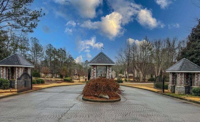1202 Persimmon Way, Mcdonough, GA 30252