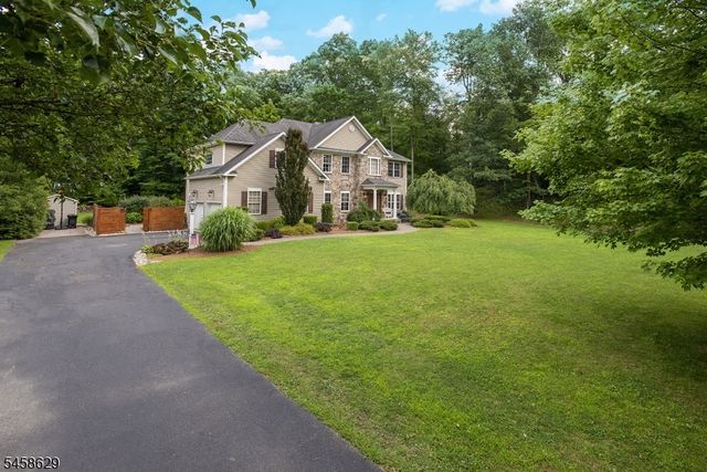 103 Lake Iliff Rd, Andover Twp., NJ 07860