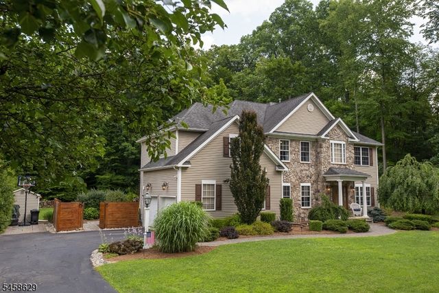 103 Lake Iliff Rd, Andover Twp., NJ 07860