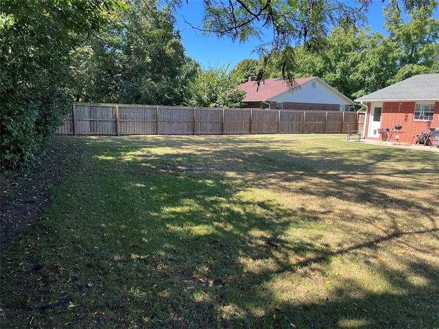 201 Countryside Drive, Farmington, AR 72730