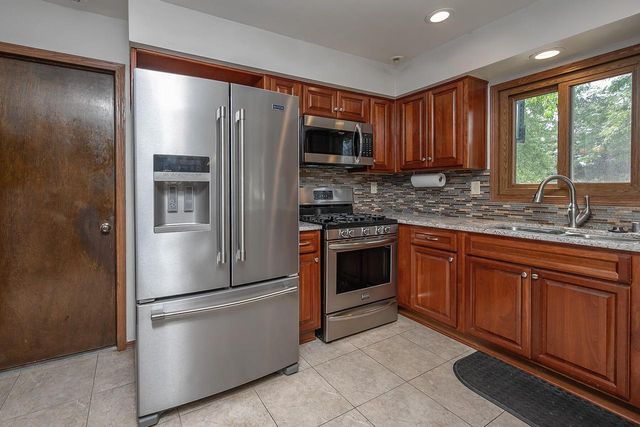 26022 Windermere DRIVE, Wind Lake, WI 53185