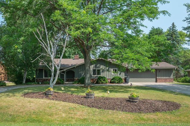 26022 Windermere DRIVE, Wind Lake, WI 53185
