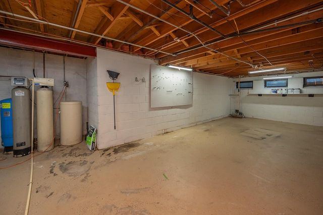 26022 Windermere DRIVE, Wind Lake, WI 53185